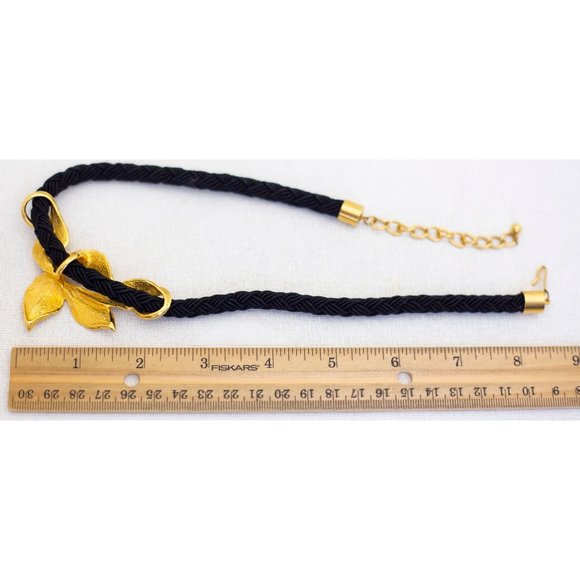 18 inch, Vintage Gold Tone Leaves Black Lace Necklace - A25 - Picture 3 of 3